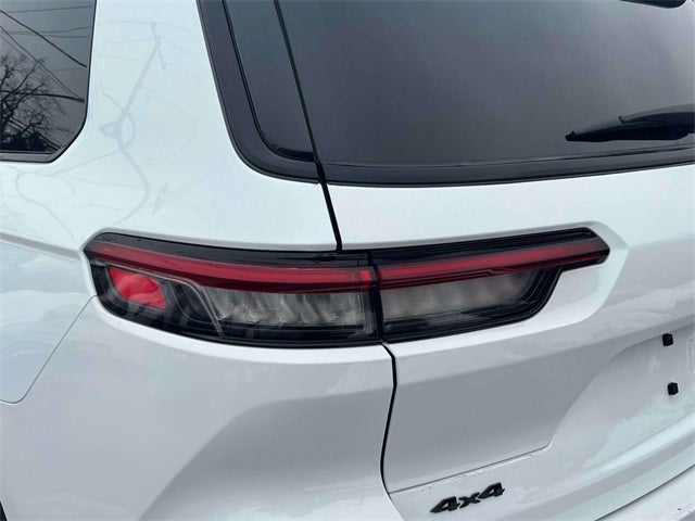 2023 Jeep Grand Cherokee L Altitude X