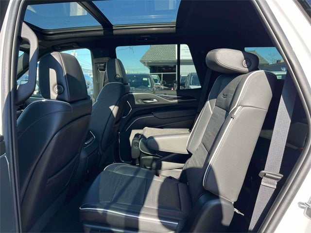 2022 Cadillac Escalade Sport