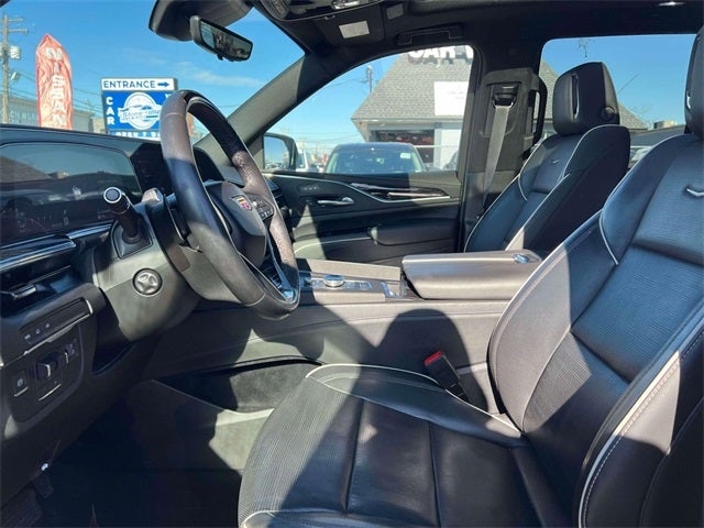 2022 Cadillac Escalade Sport