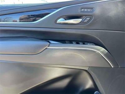 2022 Cadillac Escalade Sport