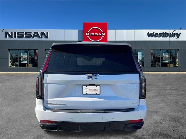 2022 Cadillac Escalade Sport