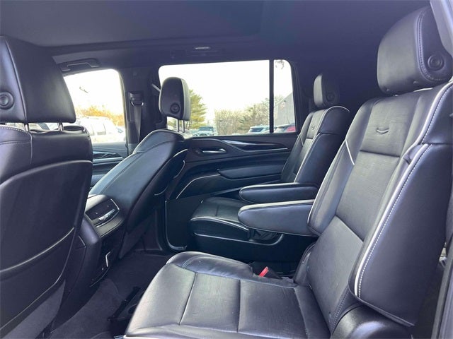 2023 Cadillac Escalade ESV Sport