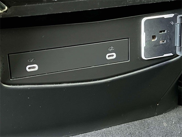 2023 Cadillac Escalade ESV Sport