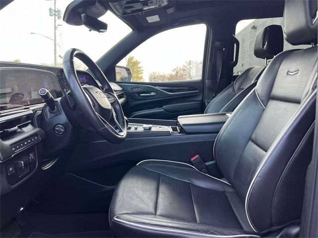 2023 Cadillac Escalade ESV Sport