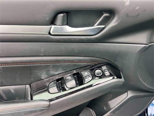 2023 Nissan Altima 2.0 SR