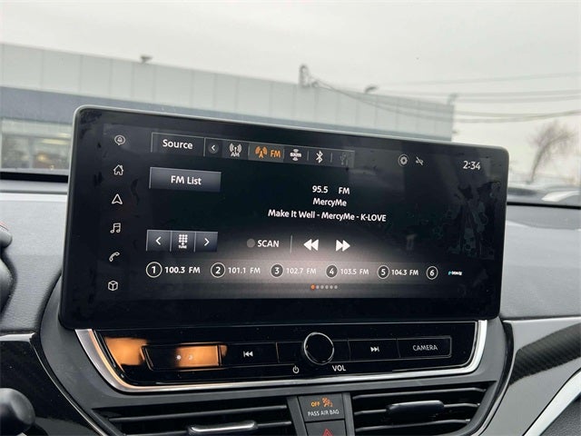 2023 Nissan Altima 2.0 SR