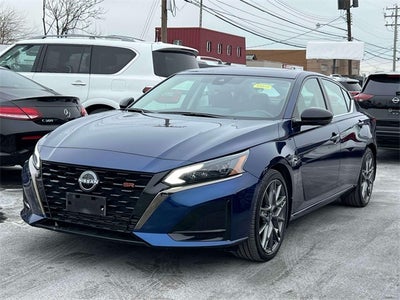 2023 Nissan Altima 2.0 SR