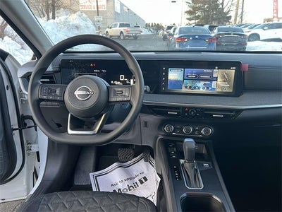 2025 Nissan Kicks SV