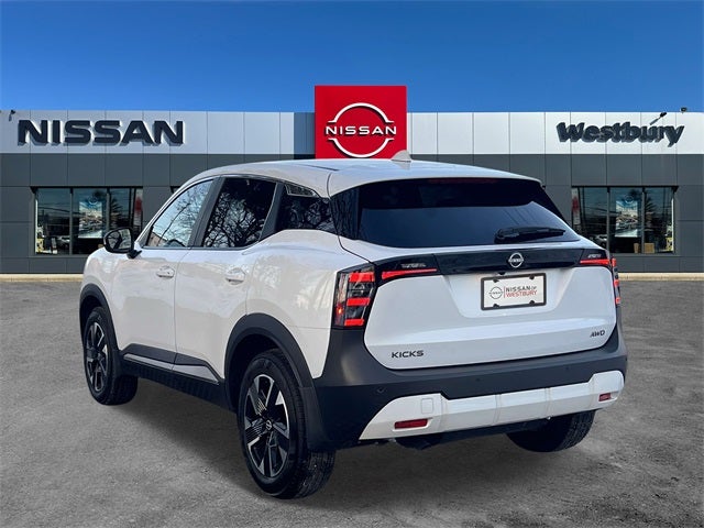 2025 Nissan Kicks SV