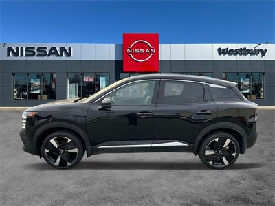 2025 Nissan Kicks SR