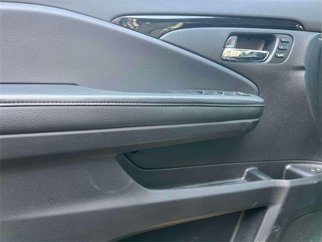 2022 Honda Pilot Touring 7 Passenger