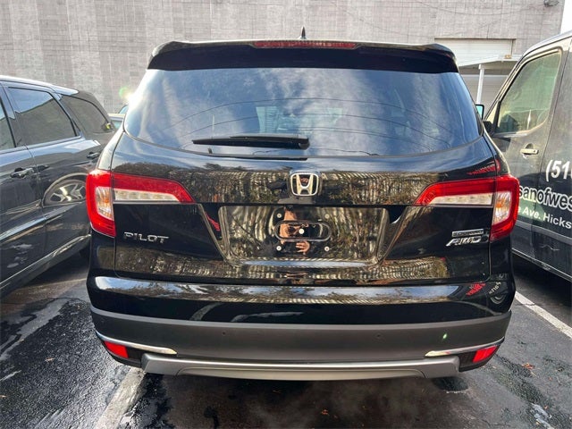 2022 Honda Pilot Touring 7 Passenger