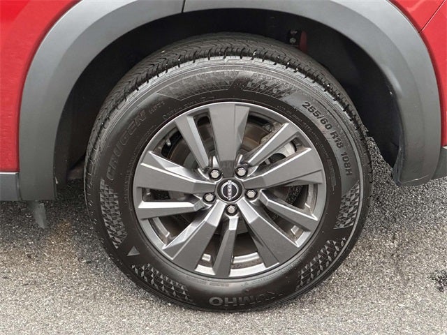 2023 Nissan Pathfinder SV