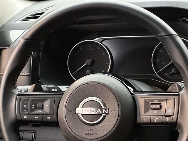 2023 Nissan Pathfinder SV