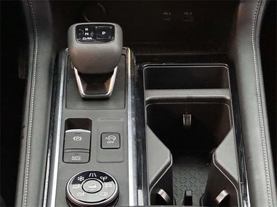 2023 Nissan Pathfinder SV