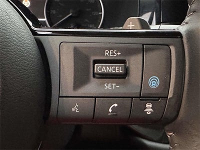 2023 Nissan Pathfinder SV