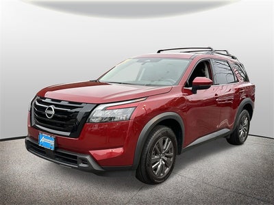 2023 Nissan Pathfinder SV