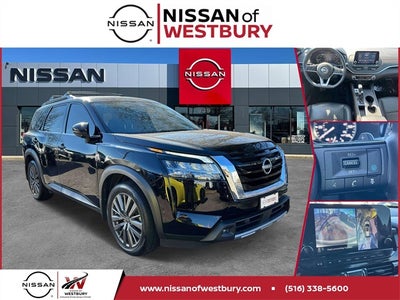 2023 Nissan Pathfinder SL