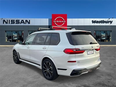 2021 BMW X7 M50i