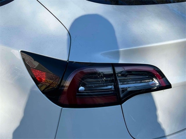 2022 Tesla Model 3 Base