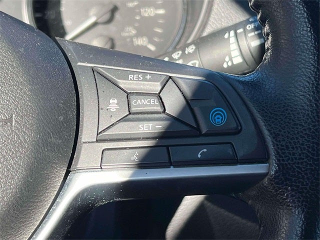 2022 Nissan Rogue Sport SL