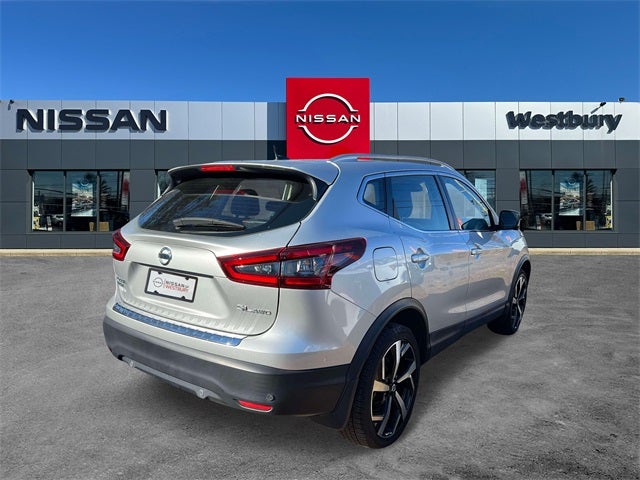 2022 Nissan Rogue Sport SL