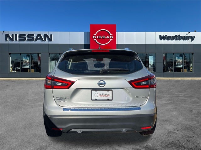 2022 Nissan Rogue Sport SL