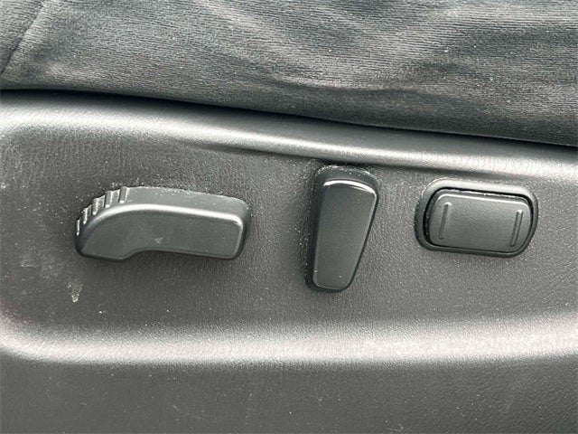 2017 Nissan Armada SV