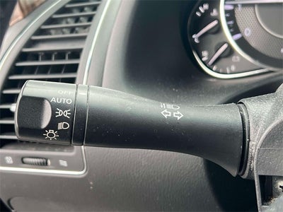 2017 Nissan Armada SV