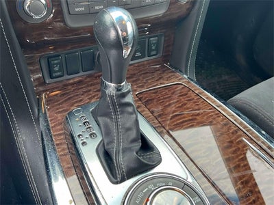 2017 Nissan Armada SV