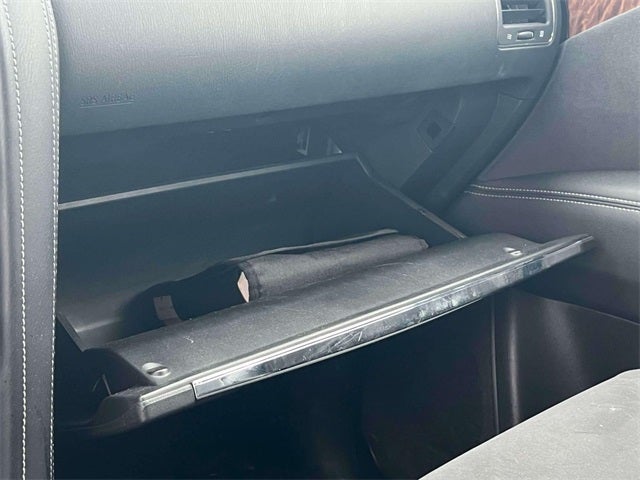 2017 Nissan Armada SV