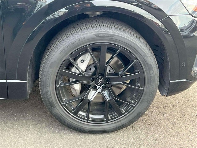 2023 Audi Q8 55 Premium quattro