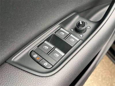 2023 Audi Q8 55 Premium quattro