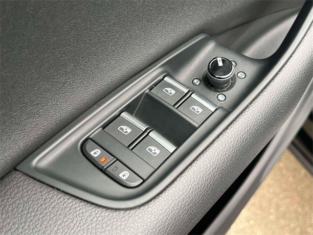 2023 Audi Q8 55 Premium quattro