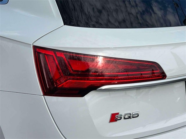 2023 Audi SQ5 Premium Plus quattro