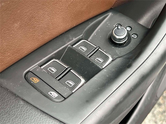 2018 Audi Q3 2.0T Premium quattro