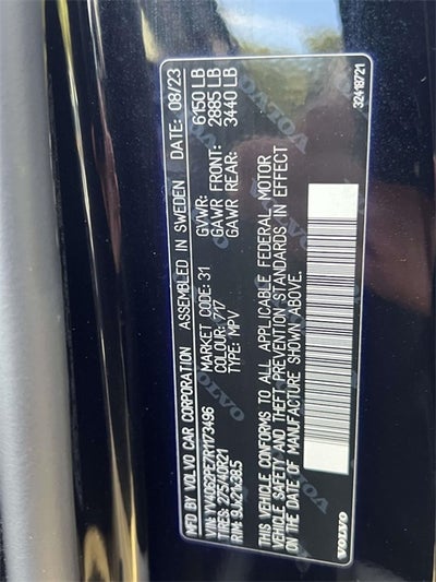 2024 Volvo XC90 B6 Plus Bright Theme