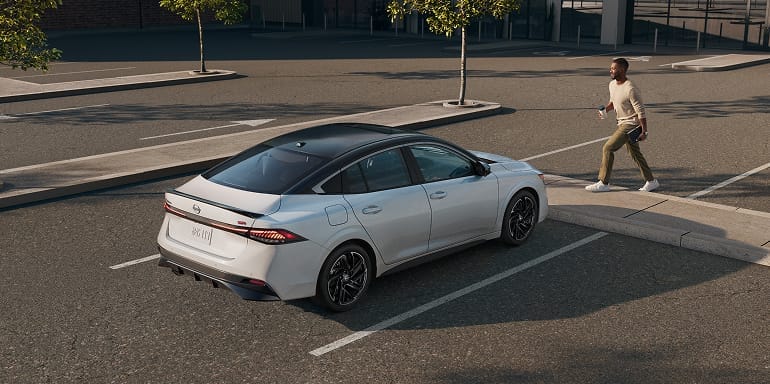 Nissan of Westbury in Westbury NY