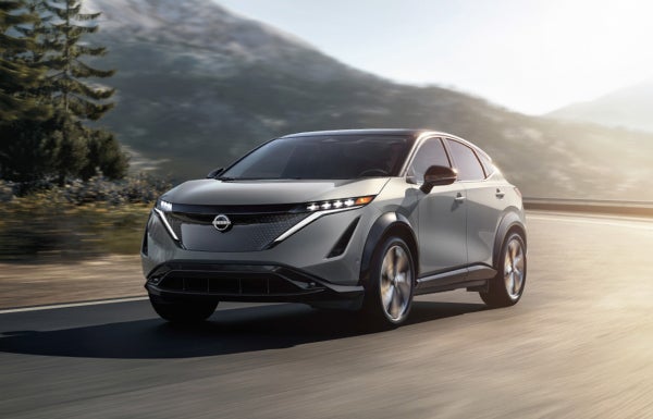 Nissan of Westbury in Westbury NY