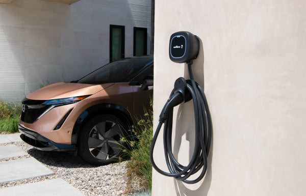 Nissan of Westbury in Westbury NY